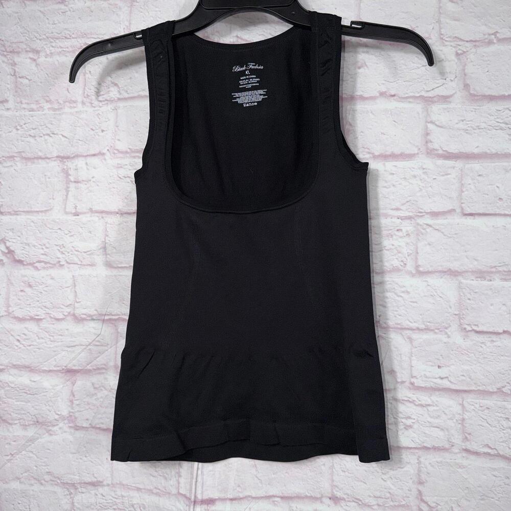 Black Fuchsia Women's Black Tank Top - Size XL
